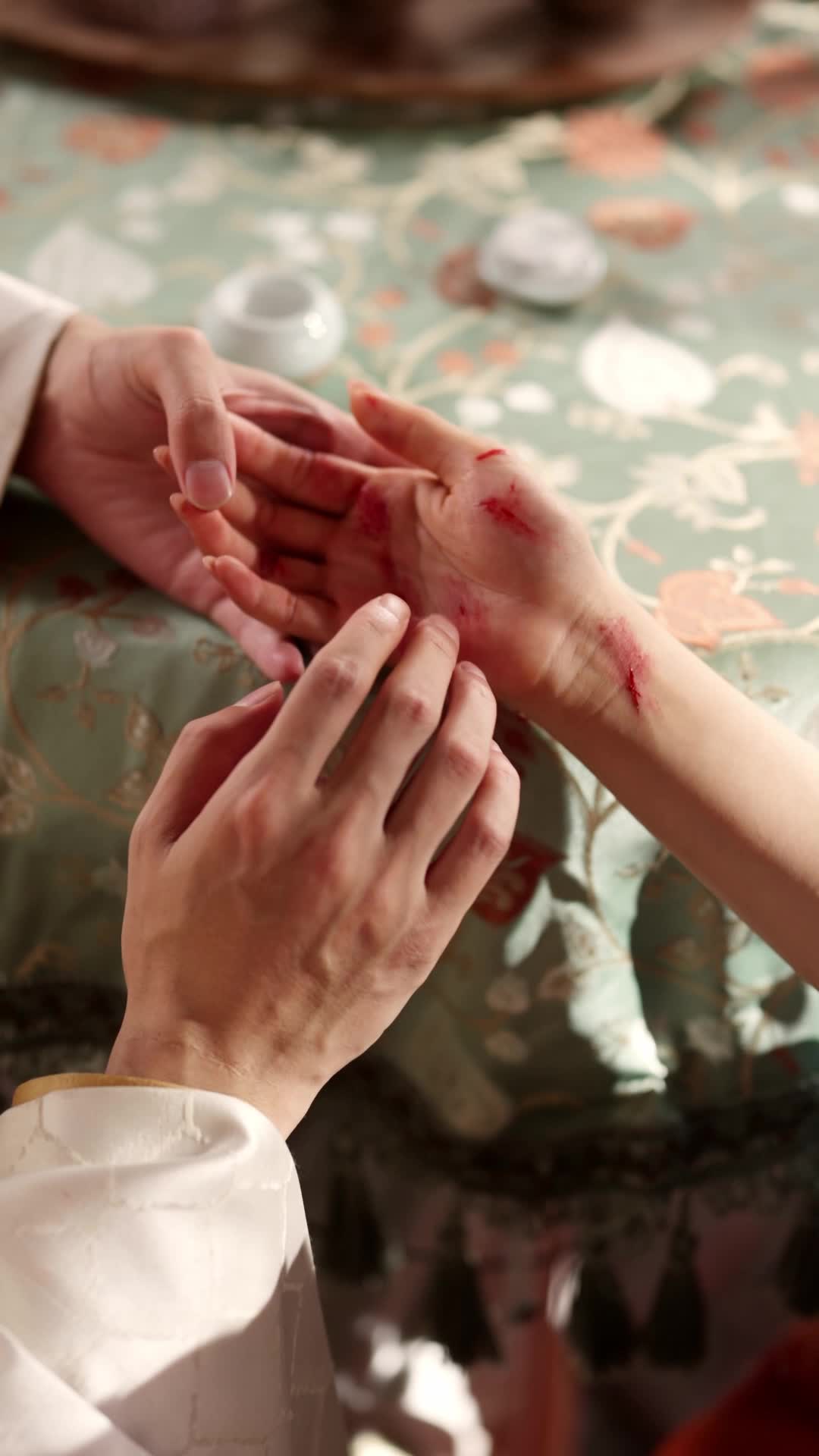 Folge 24 - Die Kronprinzessin ist ein Fake